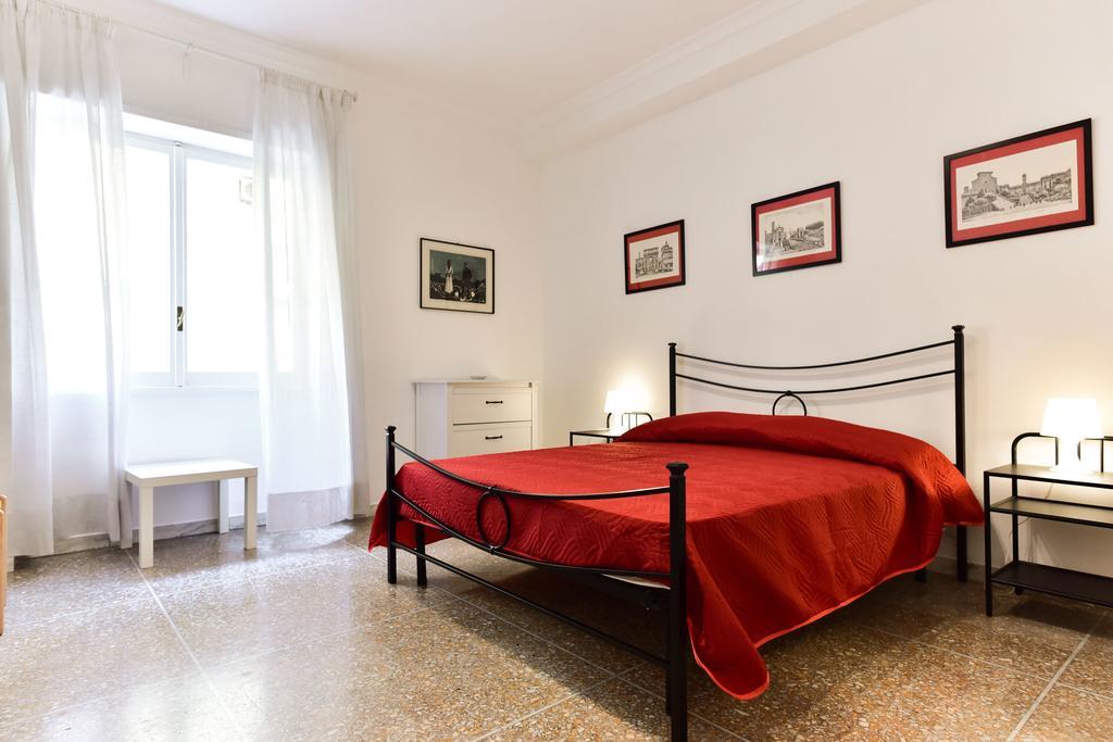 Red & White Vatican Apartment Roma Exterior foto