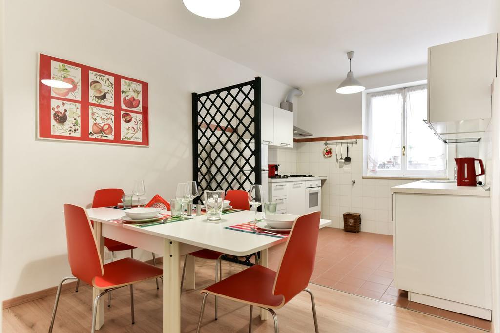 Red & White Vatican Apartment Roma Exterior foto